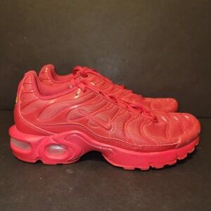 Nike Air Max Plus GS Youth Size 5Y Women's Size 6.5 University Red CQ9748-600